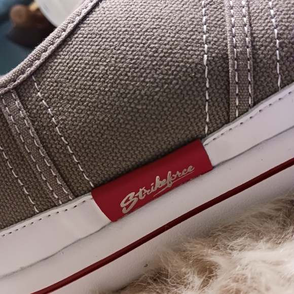 Bowling Shoes KR Strikeforce Womens Size 10M Worn Once - Picture 2 of 13